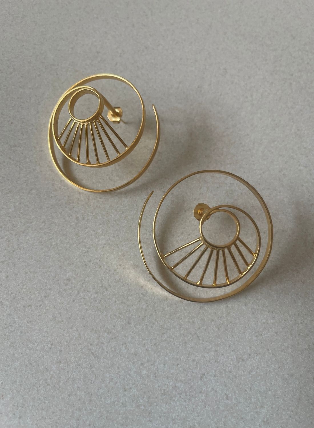 Shankh Earrings