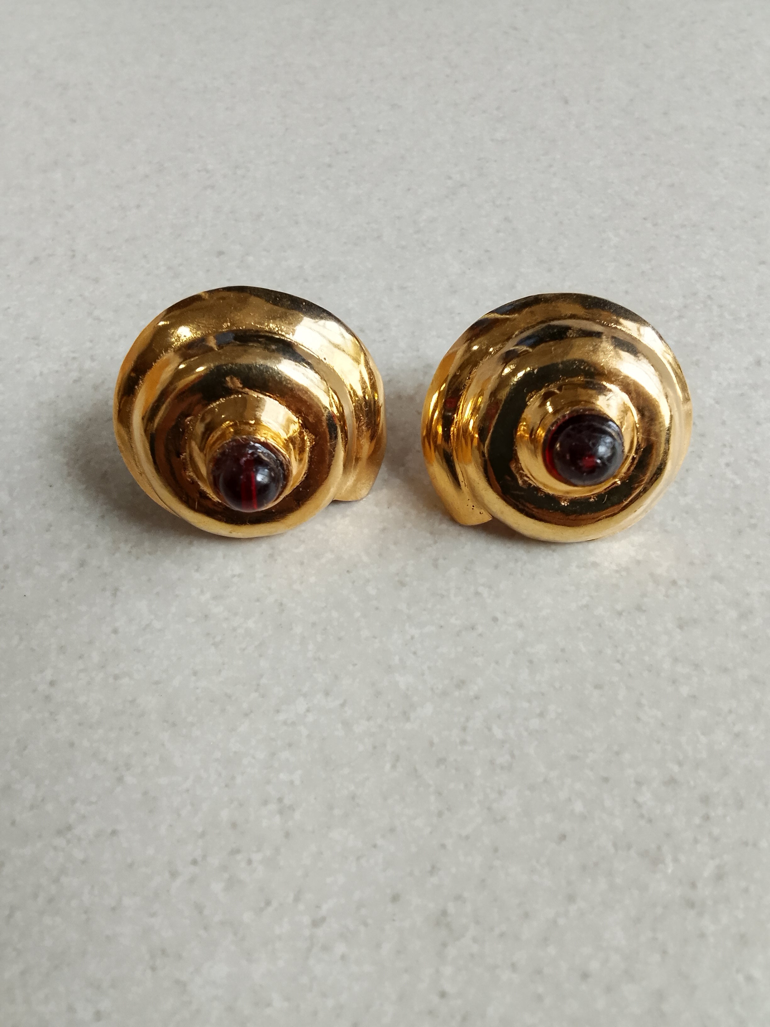 Shell Studs