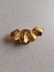 005 Frill Button Cover