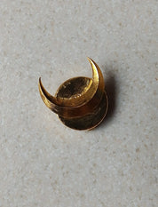 013 Crescent Button Cover