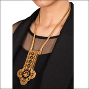 ARCH NECKPIECE