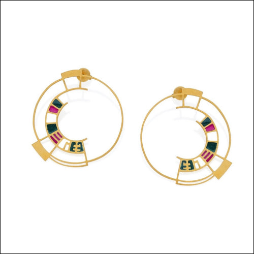 CIRCLE ME HOOPS